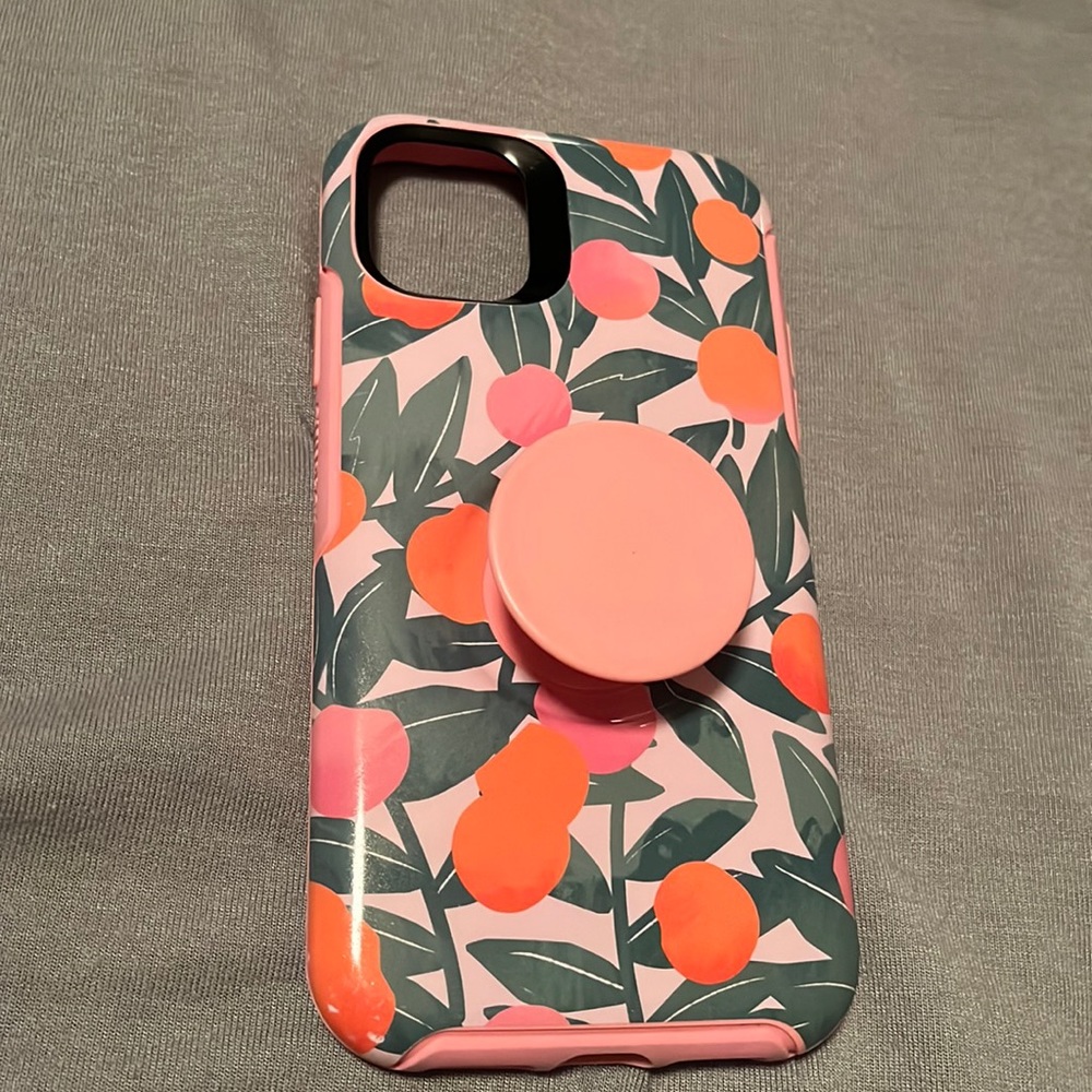 Otterbox PopSocket iPhone 11 Peach Case